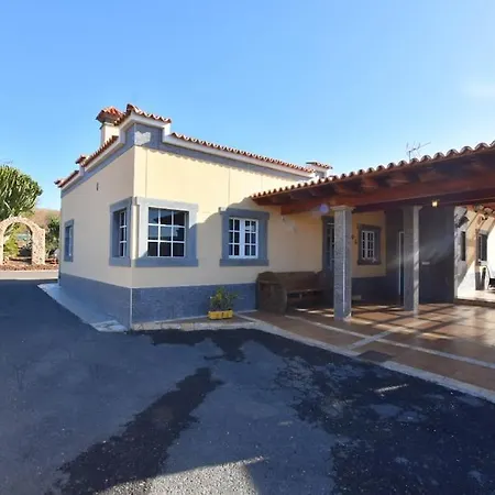 Book Jet - Vacacional Libertad * Pajara (Fuerteventura)